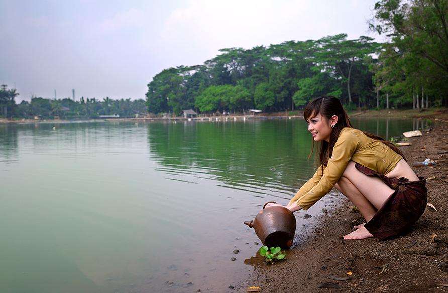Model Fashion Padang
